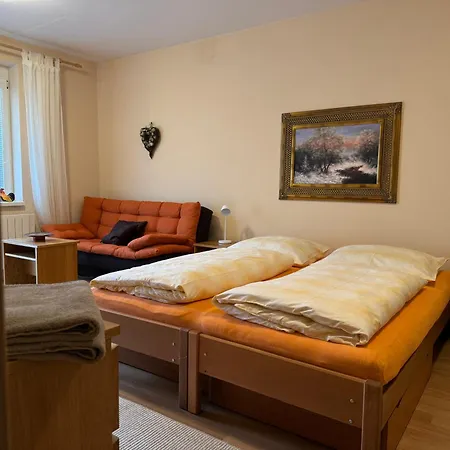 150 Guest house *
